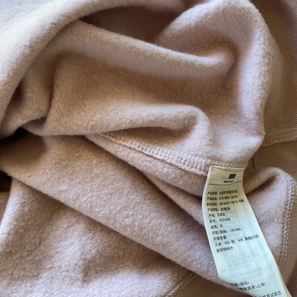 ❤️SOLD❤️ NWT Abercrombie & Fitch Womens Sweatshirt Pullover Beige/Tan Medium - Picture 8 of 10